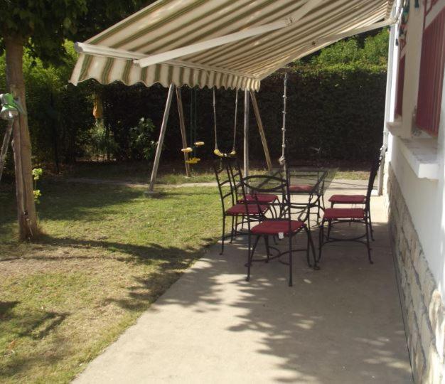 Studio En Rez-De-Jardin Dans La Verdure Lejlighed Aix-en-Provence Eksteriør billede