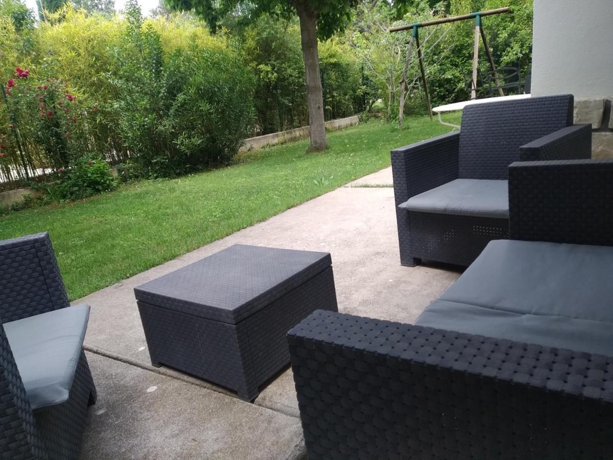Studio En Rez-De-Jardin Dans La Verdure Lejlighed Aix-en-Provence Eksteriør billede